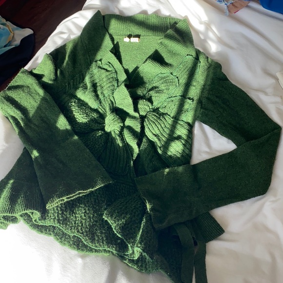 Anthropologie Sweaters - Anthropologie Forest Green “ribbon” knit sweater